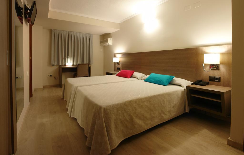 Hotel Avenida Plaza อัลซีรา ห้อง รูปภาพ