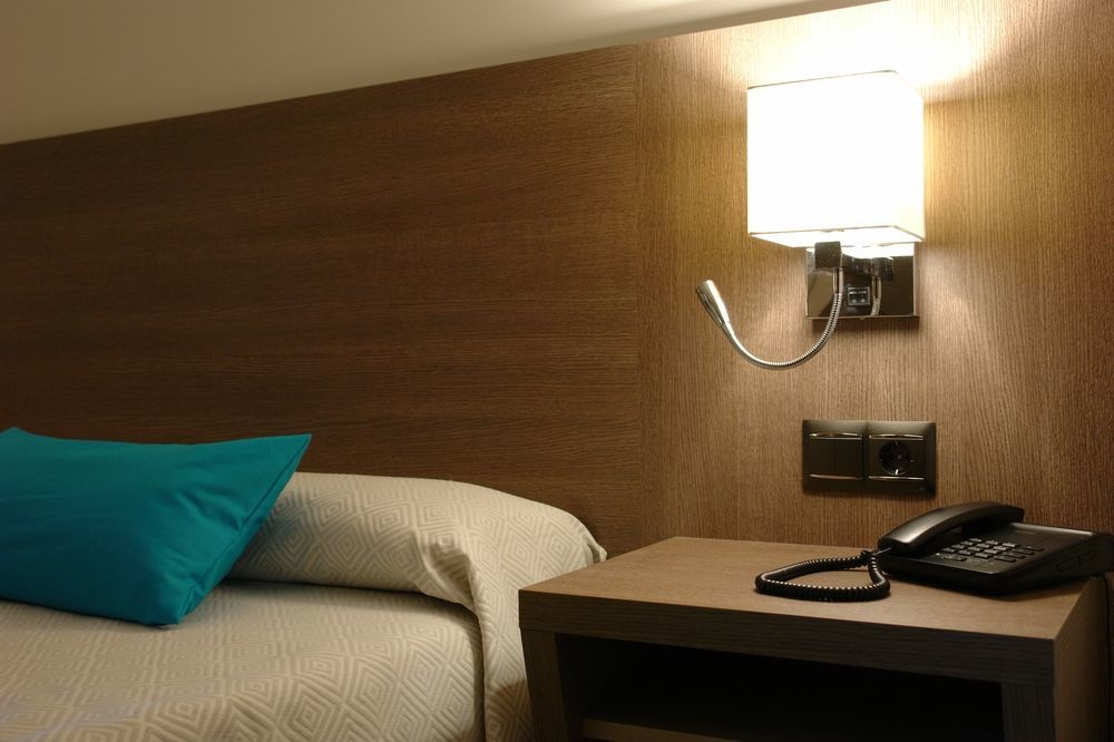 Hotel Avenida Plaza อัลซีรา ภายนอก รูปภาพ